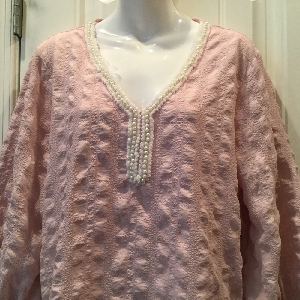 Melissa Paige Pink & Pearl Embellished Top…